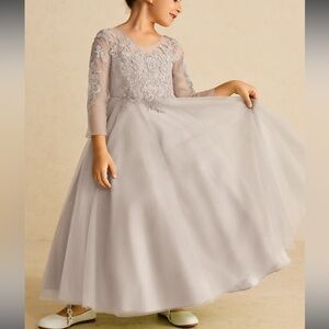 Azazie Girls Flower Girl Precious A-Line Tulle Dress Size 6T